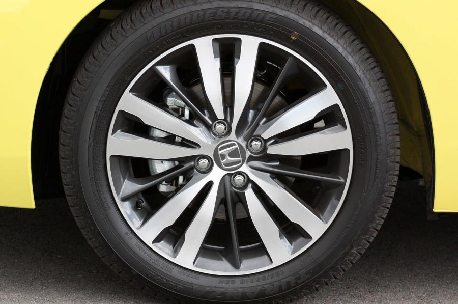  Honda Fit 2014 года  (US) (фото 53 из 68)